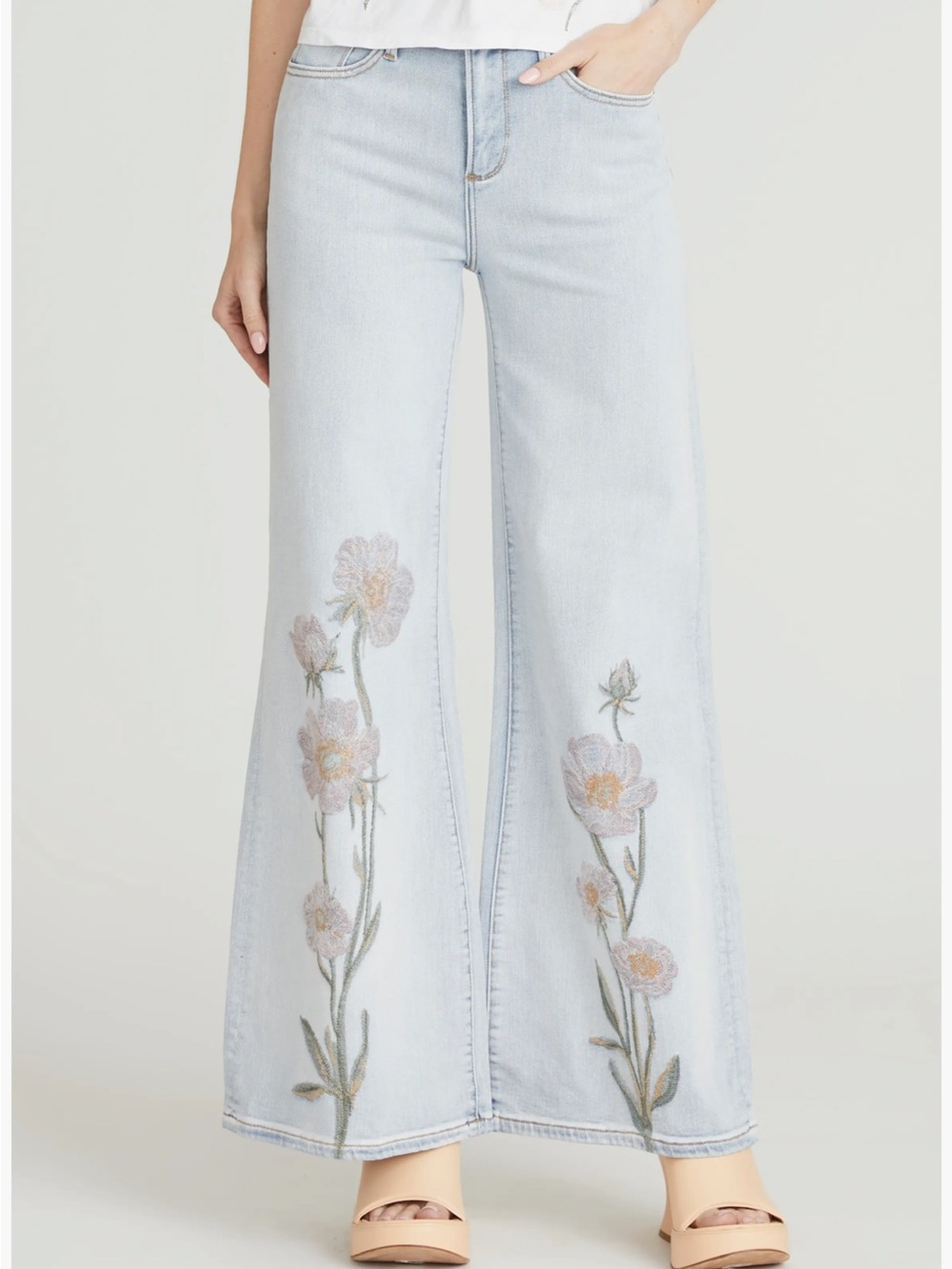Driftwood Penelope Floral Embroidered Wide Leg Jeans Sz 31 NWT -